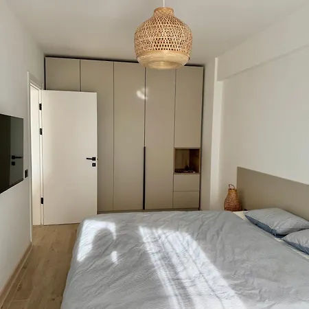 Lejlighed Alezzi Infiniti & - Sunrise 349