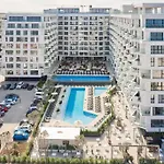 Διαμέρισμα Alezzi Infiniti & - Sunrise 349 *